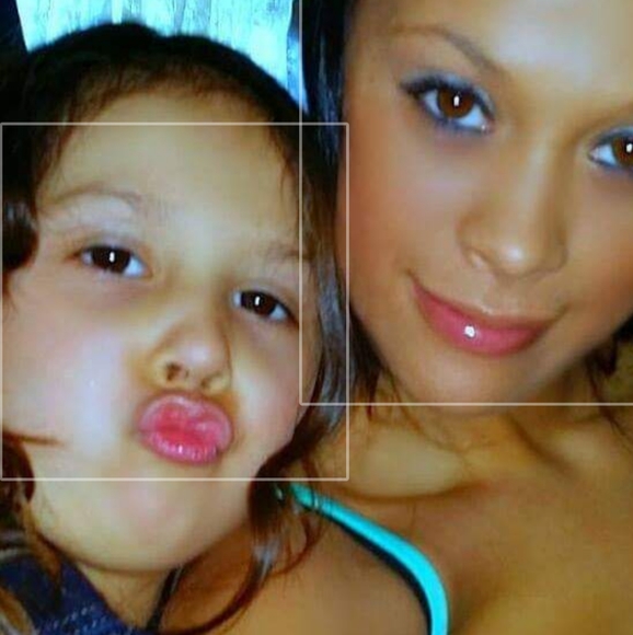 Meet your Posher, Amy POSH ADMINISTRATOR !! - Picture 9 of 15